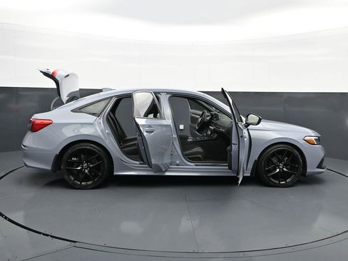 Used 2024 Honda Civic Sport image 47