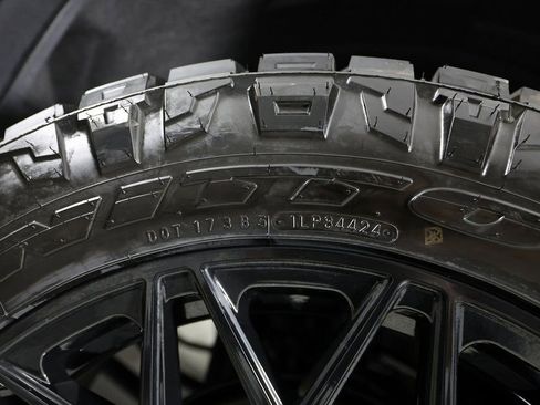 Used 2025 Lexus GX 550 w/ Cold Area Package image 51