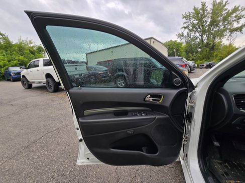 Used 2019 Dodge Durango R/T w/ Blacktop Package RWD image 20