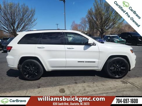 Used 2019 Jeep Grand Cherokee Altitude image 9