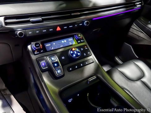 Used 2024 Hyundai Palisade Calligraphy image 29