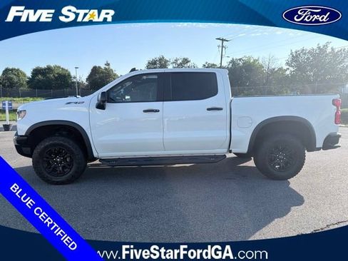 Used 2023 Chevrolet Silverado 1500 ZR2 w/ Technology Package AWD/4WD image 6