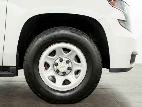 Used 2015 Chevrolet Tahoe 4WD image 16