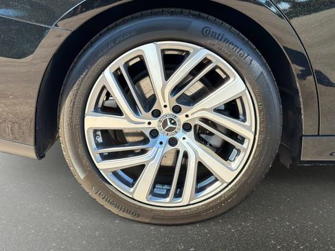 Used 2025 Mercedes-Benz E 350 Sedan image 14