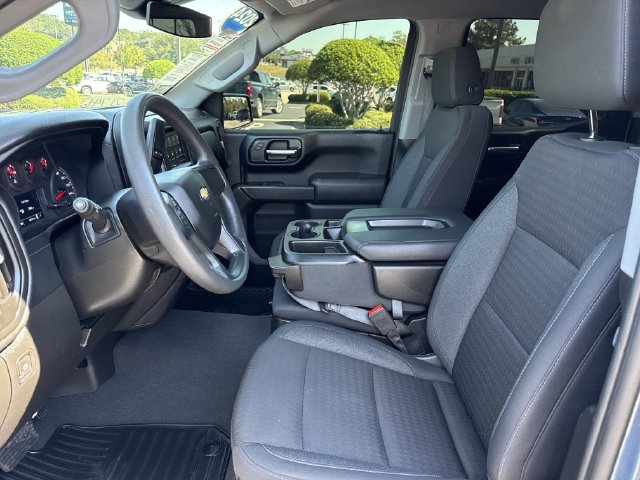 Used 2024 Chevrolet Silverado 1500 Custom RWD image 9