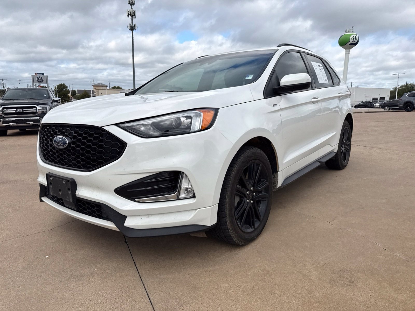 Used 2024 Ford Edge ST-Line AWD/4WD image 3