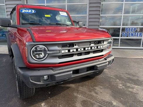 Used 2023 Ford Bronco Big Bend AWD/4WD image 5
