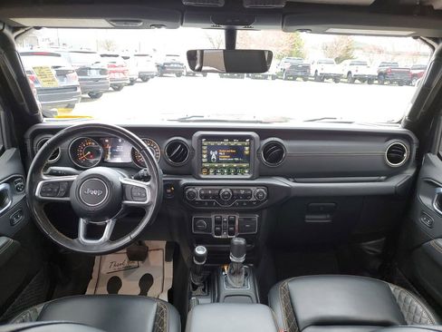 Used 2021 Jeep Wrangler Unlimited Sahara image 28