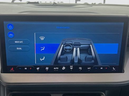 New 2026 Ford Maverick Lariat w/ Black Appearance Package image 9