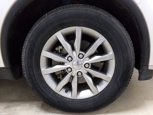 Used 2018 Dodge Durango SXT w/ 3rd Row Seating Group image 35