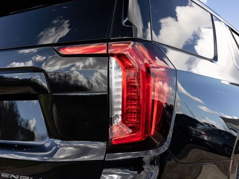 Used 2021 GMC Yukon Denali w/ Denali Ultimate Package image 56