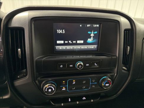 Used 2017 Chevrolet Silverado 2500 W/T w/ WT Fleet Convenience Package AWD/4WD image 27