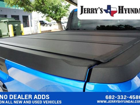 Used 2025 Ford Maverick XLT FWD image 21