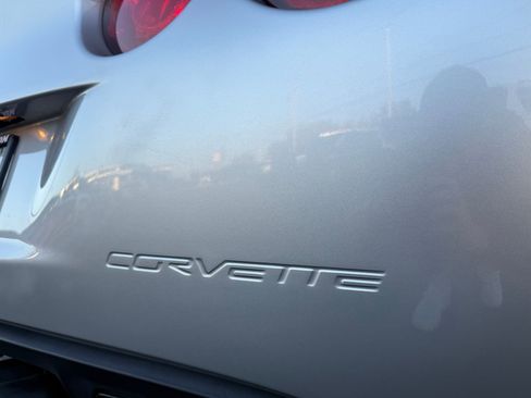 Used 2007 Chevrolet Corvette Convertible w/ Preferred Equipment Group image 12