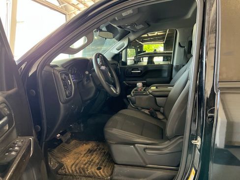 Used 2022 Chevrolet Silverado 2500 LT w/ Gooseneck/5TH Wheel Package AWD/4WD image 5