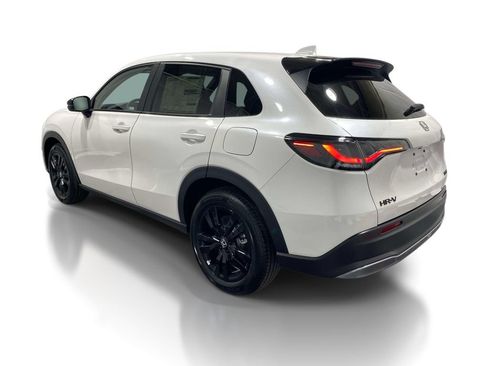 New 2026 Honda HR-V Sport image 2