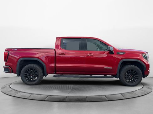 Used 2022 GMC Sierra 1500 Elevation AWD/4WD image 2