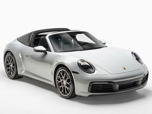 Used 2024 Porsche 911 Targa 4S w/ Premium Package AWD/4WD image 6