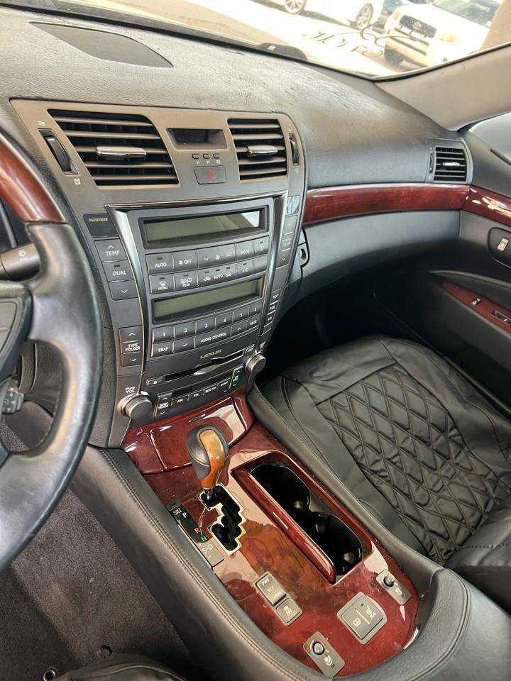 Used 2007 Lexus LS 460 RWD image 15