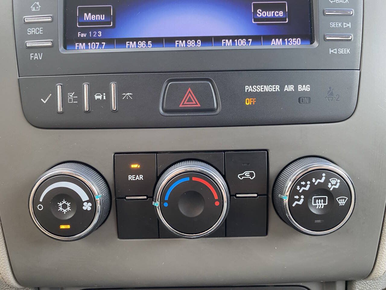 Used 2015 Chevrolet Traverse LS AWD/4WD image 30