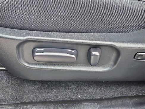 Used 2022 Toyota Tacoma SR5 image 19