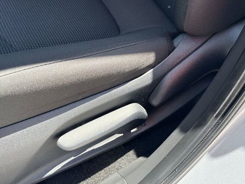 Certified 2025 Toyota RAV4 LE FWD image 14