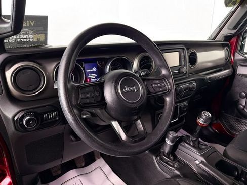Used 2021 Jeep Wrangler Sport AWD/4WD image 9