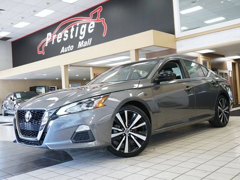 Used 2021 Nissan Altima 2.5 SR FWD image 19