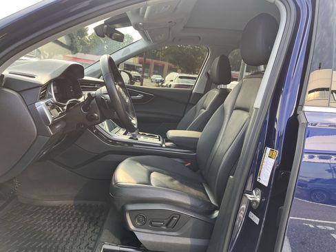 Used 2022 Audi Q7 3.0T Premium Plus w/ Premium Plus Package AWD/4WD image 6