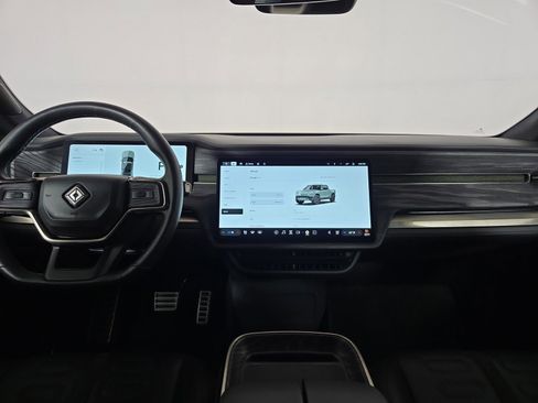 Used 2022 Rivian R1T Launch Edition image 25