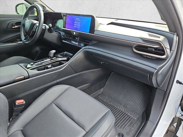 Used 2026 Toyota Crown AWD/4WD image 22