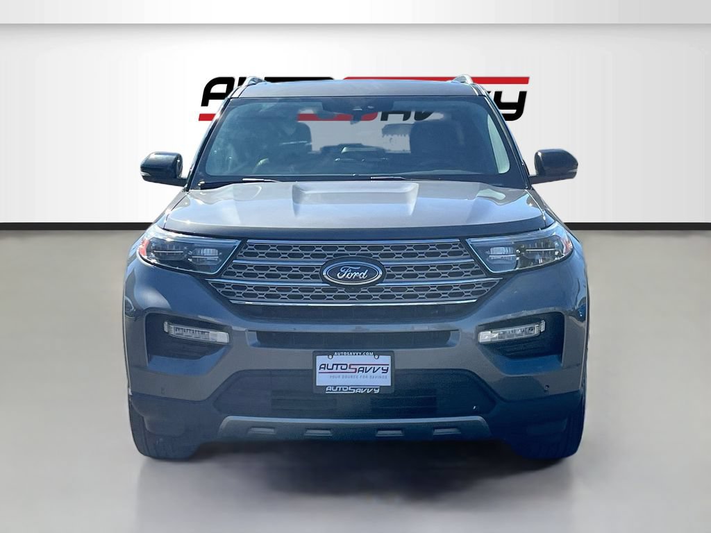 Used 2023 Ford Explorer Limited w/ Limited Technology Package RWD image 2