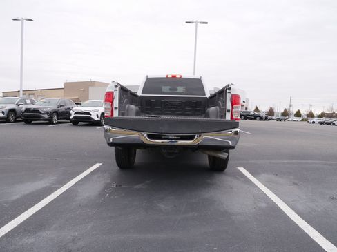 Used 2024 RAM 3500 Big Horn image 6