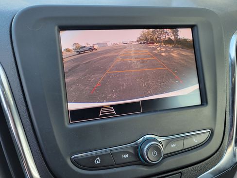 Certified 2024 Chevrolet Equinox LS w/ LS Convenience Package image 20