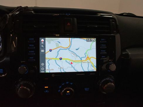 Used 2021 Toyota 4Runner TRD Off-Road Premium w/ Moonroof Package AWD/4WD image 14
