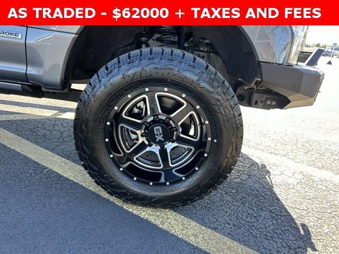 Used 2022 Ford F250 Lariat w/ Lariat Value Package image 8