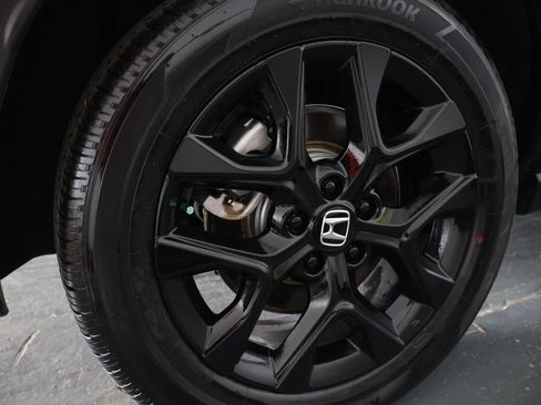 Used 2024 Honda HR-V Sport image 30
