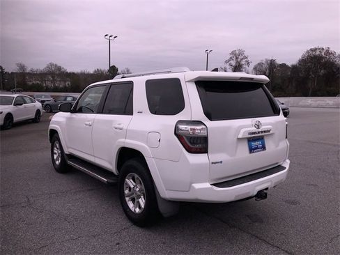 Used 2016 Toyota 4Runner SR5 Premium image 6