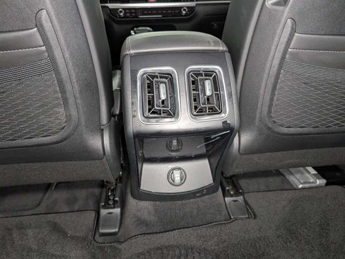 Used 2025 Kia Sorento S AWD/4WD image 21