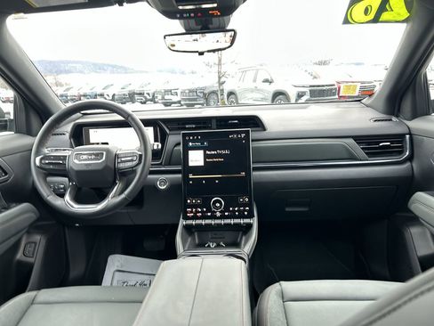 Used 2026 GMC Terrain AT4 w/ Convenience Package III image 17