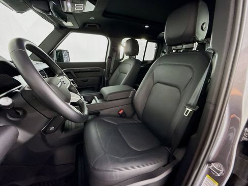 Certified 2024 Land Rover Defender 110 S AWD/4WD image 5