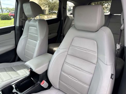 Used 2020 Honda CR-V Touring image 21