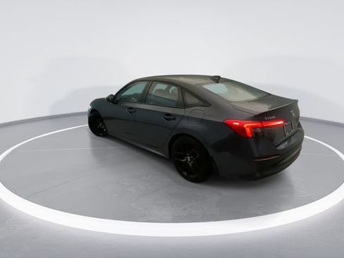 Used 2024 Honda Civic Sport image 4