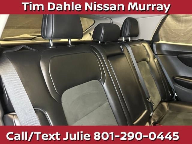 Used 2023 Nissan Ariya AWD image 19