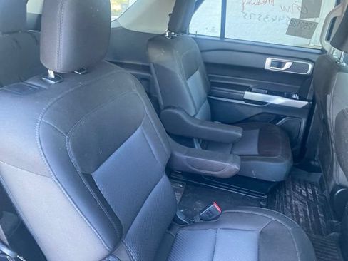 Used 2024 Ford Explorer XLT w/ Class IV Trailer Tow Package AWD/4WD image 3
