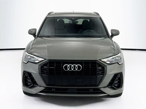 Used 2021 Audi Q3 2.0T Premium w/ Convenience Package AWD/4WD image 2