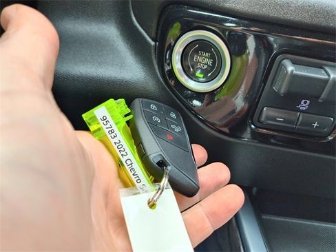 Used 2022 Chevrolet Silverado 1500 LTZ image 29