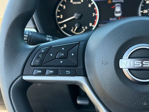 Certified 2025 Nissan Altima 2.5 SV image 30