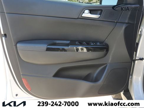 Used 2018 Kia Sportage EX w/ EX Premium Package FWD image 20