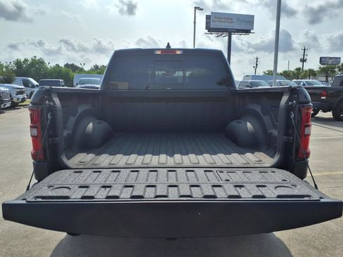 Used 2025 RAM 1500 Laramie w/ Night Edition AWD/4WD image 7